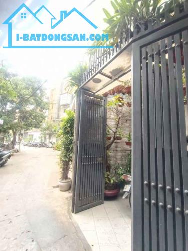 Bán nhà Phương Mai, Đống Đa, giá đầu tư, 260mx4t, 42.8 tỷ, 0985696268