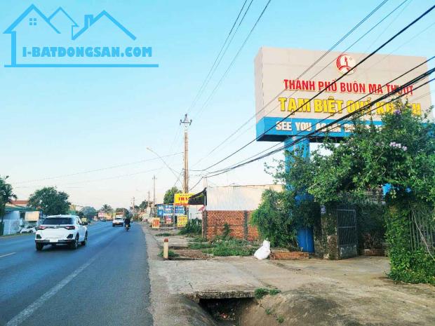 BÁN GẤP LÔ ĐẤT NN 1.3HA - GIÁP HÒA THUẬN - BUÔN MA THUỘT - ĐĂK LĂK
CHỈ 650TR/