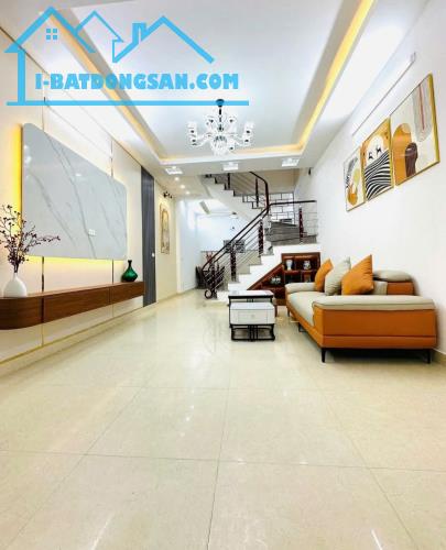 Bán nhà Thiên Lôi, Vĩnh Niệm, Lê Chân, Hải Phòng. 45m2, 3 tầng, 2,99 tỷ. Ngang 3,85m, t2dn - 5
