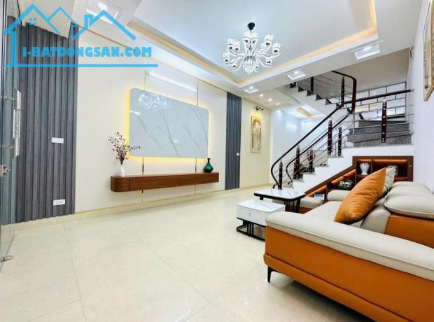 Bán nhà Thiên Lôi, Vĩnh Niệm, Lê Chân, Hải Phòng. 45m2, 3 tầng, 2,99 tỷ. Ngang 3,85m, t2dn - 4