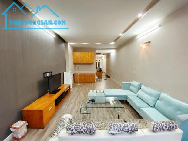 Cho thuê nhà phố Văn Cao, DT: 90m2, 4 ngủ khép kín. - 1