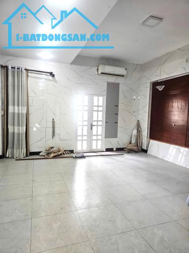 BÁN GẤP NHÀ MẶT TIỀN ÂU CƠ - TÂN PHÚ, GIẢM SỐC 5 TỶ, CHỈ 26 TỶ - 155M2, 6 LẦU, THANG MÁY - 2