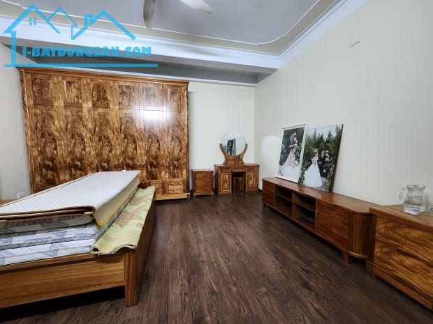 Cần bán gấp nhà dân xây Tân Phong 64m2, 4T, lô góc, ô tô  giá tốt - 4