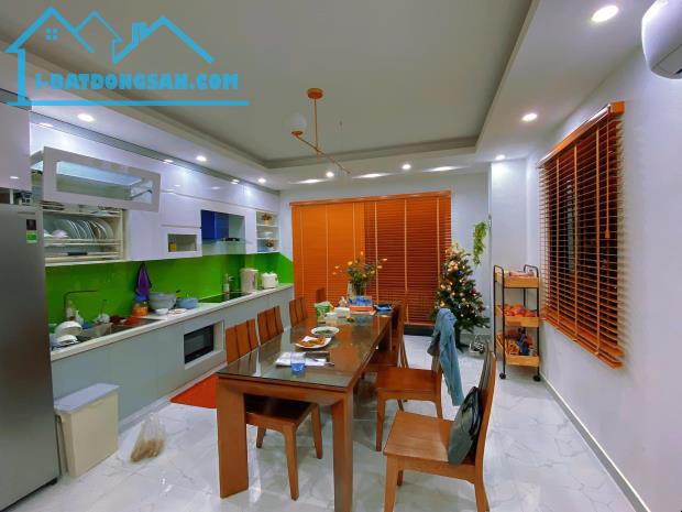 NHÀ PHỤNG CHÂU CĂN GÓC ÔTÔ ĐỖ CỔNG 60M 4T HƠN 3TỶ - 1