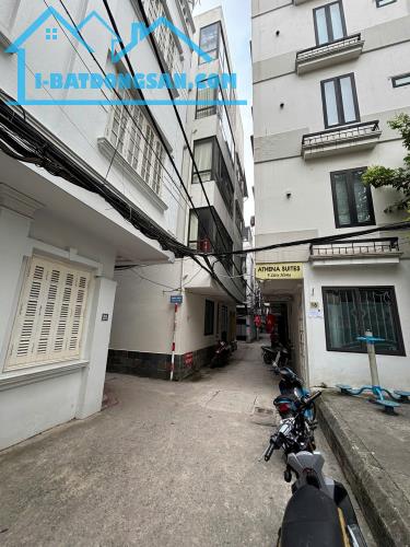ÔNG ÍCH KHIÊM BA ĐÌNH - MẢNH ĐẤT VÀNG CÒN SÓT LẠI - 2