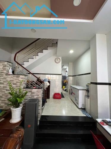 00612 – Bán nhà HXH Tân Thới Nhất 12, 100m2, 5 tầng 5PN, sổ riêng A4, NHỈNH 9.3 tỷ TL