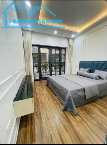 CHỦ BÁN GẤP, 9,2 tỷ NHÀ 5 TẦNG, Ô TÔ ĐỖ CỬA, KINH DOANH ĐỈNH - KHƯƠNG TRUNG - VŨ TÔNG PHAN - 1