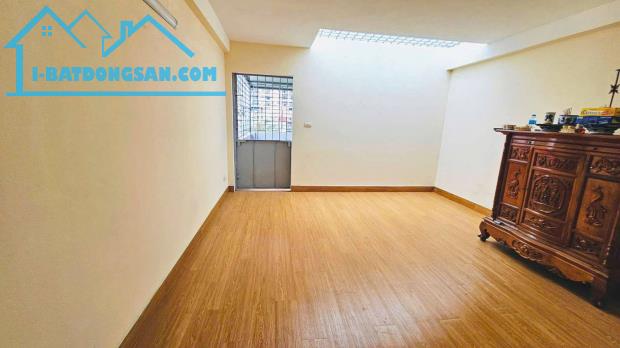 Bán nhà Định Công, Hoàng Mai, 49m2, 5 tầng, MT 4.2m, ô tô, 12.6 tỷ - 3