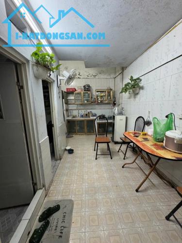 NHÀ PHỐ CỔ NGỌC LÂM -55M- 4T-HÀNG XÓM MIPEC-5 PHÚT SANG PHỐ CỔ-GÀN Ô TÔ.