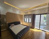 Bán nhà phố Nguyễn Văn Cừ 36m2, đã đầy đủ nội thất để ở, nhà giá rẻ hộ khẩu Gia Thụy.