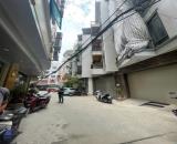 Bán nhà Phố Đốc Ngữ, Quận Ba Đình, ngõ ô tô tránh. Dt 56m2, Mt 5.2m. Nhà 2 thoáng.