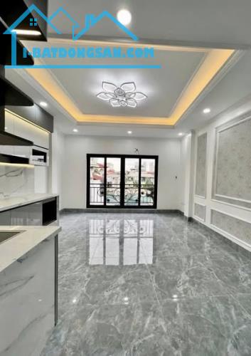 CĂN DUY NHẤT CÒN SÓT LẠI  NGUYỄN VĂN CỪ - LONG BIÊN. - 3