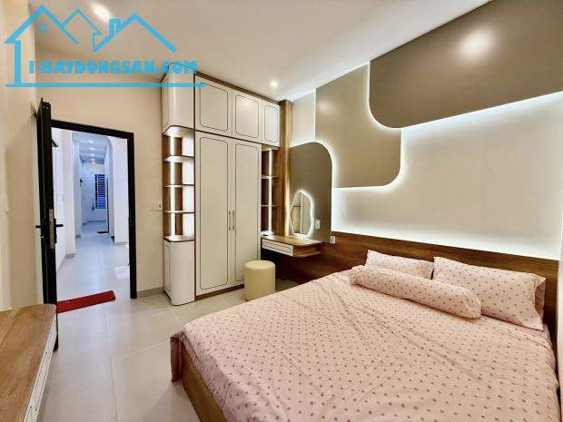 ♥ Nhà Kiệt 3,5m sát đường Phan Thanh 60m2, 2 tầng, 3PN, sân rộng, 4.15 tỷ - 1