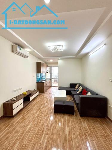 Cần Tiền Gấp Bán Căn Chung Cư Ruby Phúc Lợi, Long Biên  52m2, giá 2,85 tỷ