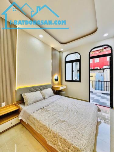 TÒA CCMN TRẦN DUY HƯNG 100M2x 8T TH/MÁY -27 PHÒNG KK,150 TRIỆU/THÁNG,27.2 TỶ - 1