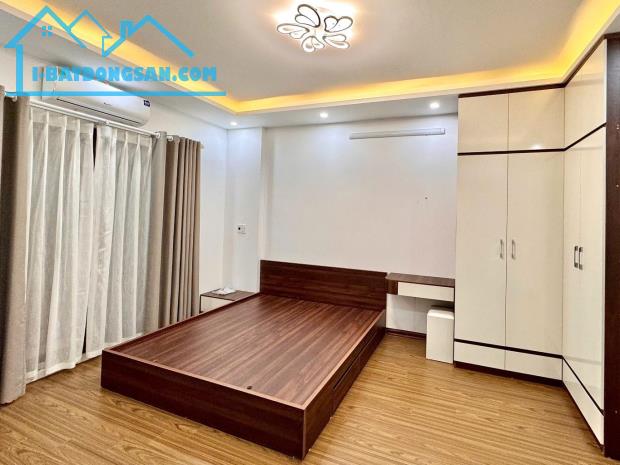 Bán Nhà Phố Thanh Nhàn, đối diện CV Tuổi Trẻ - Mặt ngõ thông, 23/28m2 x 4 Tầng, Sổ vuông - 2