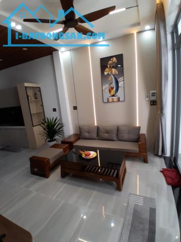 ► Kiệt thẳng Hoàng Hoa Thám, 55m2, 2 mê mới đẹp xịn sò, 3PN, 3.x tỷ