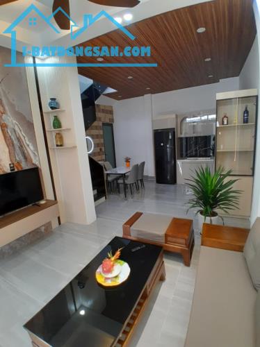 ► Kiệt thẳng Hoàng Hoa Thám, 55m2, 2 mê mới đẹp xịn sò, 3PN, 3.x tỷ - 4