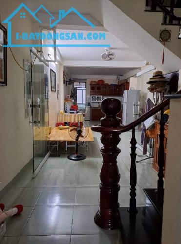 NHÀ MẶT TIỀN NGUYỄN CÔNG TRỨ - 2 MẶT TIỀN - 323M2 - 3 TẦNG - NGANG:7,6M - GẦN BIỂN - 29 TỶ - 1