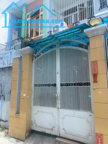 BÁN NHÀ GẦN ĐẦM SEN, LẠC LONG QUẬN, QUẬN 11, 68m2, SÁT HXH, HƠN 5 TỶ - 2