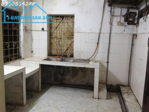Cho thuê nhà tại khu tập thể Thanh Xuân Bắc - 4