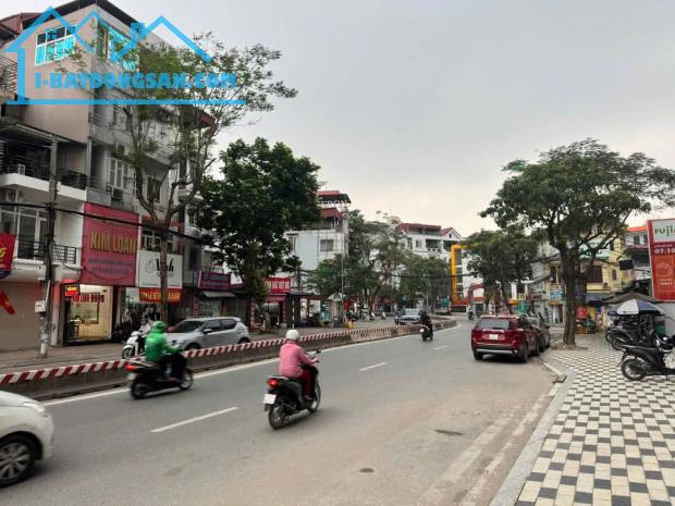 BÁN NHÀ MẶT PHỐ LẠC LONG QUÂN - CÁCH HỒ TÂY 150M - NỞ HẬU - VỈA HÈ RỘNG - KINH DOANH ĐỈNH.