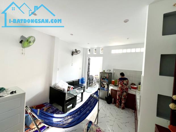 + 👉 SỐC SIÊU PHẨM GẤP GẤP BÁN NHÀ Đ HỒ HỌC LÃM TÂN TẠO BT 4,2*22,6M 2L CHỈ 4xT - 1