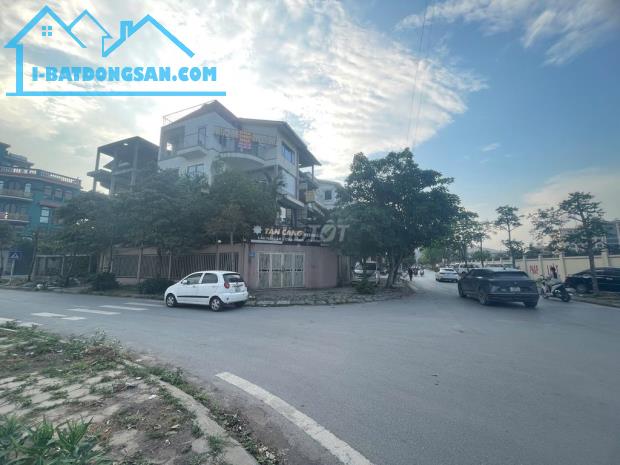 Cho Thuê Nhà Nguyên Căn 4 Tầng mặt đường – Tại Quận Hà Đông, Hà Nội - 1