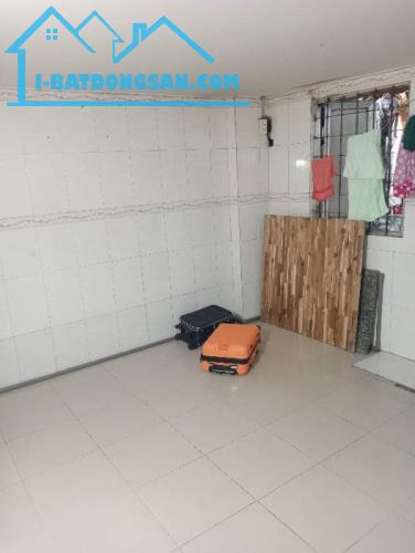 Nhà tân phú. ,gần trường học các cấp cho các con - 1