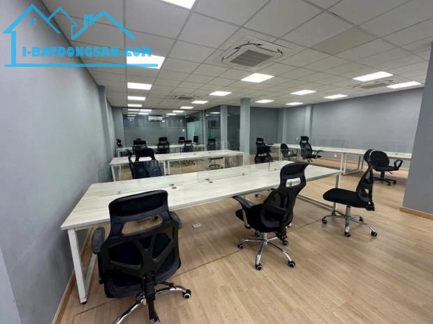 BÁN NHÀ MẶT PHỐ HOÀNG CẦU - 138M² - MT RỘNG - KINH DOANH - VỈA HÈ Ô TÔ TRÁNH - GIÁ CHỈ 37 - 1