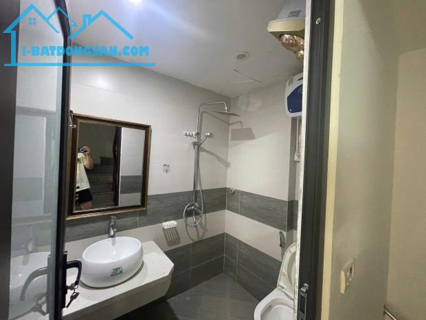 Cho thuê nhà riêng ngõ 521 Trương Định 5 tầng x 35m2, 3 ngủ, 4 vệ sinh, 11 Triệu ở gđ, - 1