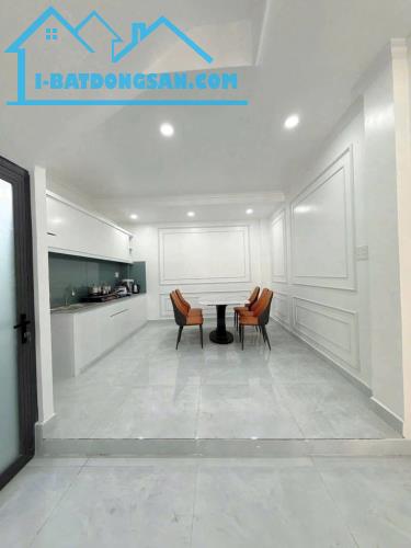 BÁN NHÀ LÊ VĂN QUỚI - NGÃ TƯ BỐN XÃ - BÌNH TÂN - 3 TẦNG BTCT - 60M2 - HẺM XE HƠI THÔNG - - 3
