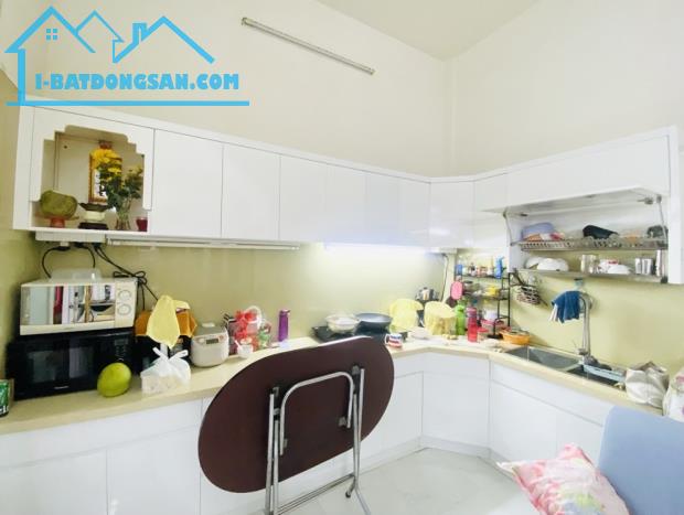GIẢM CHÀO 200tr – Nhà Lô Góc 40m2 – 5m ra hẻm Ô TÔ – giá 4.9 tỷ - 2