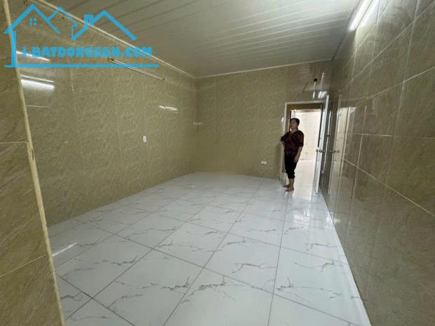 Cho thuê nhà Phố Tân Mai 50m2, 2 ngủ, 6.5 Triệu (có thương lượng) ở gđ, nhóm đi làm - 4