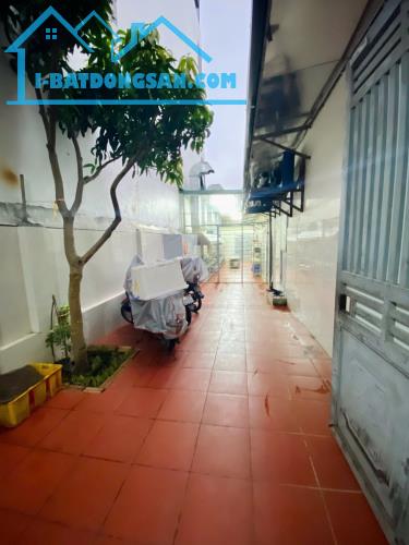 Cho thuê, sang nhượng Bếp trung tâm - Bếp sản xuất - sơ chế NVL tại Ngọc Thuỵ- Long Biên