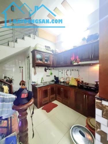 BÁN NHÀ NGUYỄN THỊ TẦN QUẬN 8, 4 TẦNG, NGANG 4M, ĐƯỜNG XE HƠI, CHỈ 9 TỶ - 2