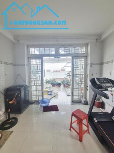 BÁN NHÀ NGUYỄN THỊ TẦN QUẬN 8, 4 TẦNG, NGANG 4M, ĐƯỜNG XE HƠI, CHỈ 9 TỶ - 3