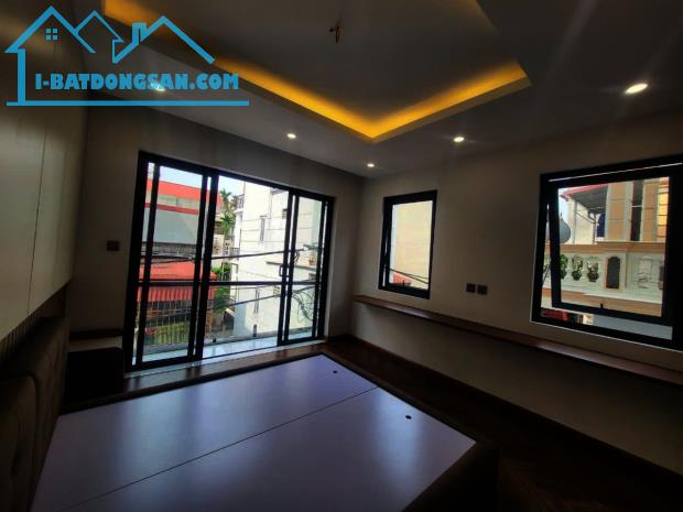 CHỦ BÁN GẤP NHÀ LÂM DU- BỒ ĐỀ  Ô TÔ VÀO -THÔNG Ô TÔ TRÁNH KINH DOANH  61M CHỈ 15,05 TỶ - 1