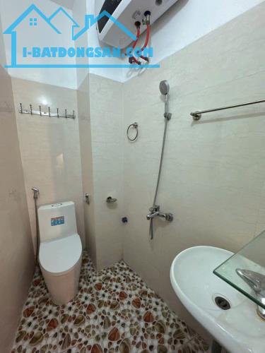 CHỦ BÁN GẤP NHÀ LÂM DU- BỒ ĐỀ  Ô TÔ VÀO -THÔNG Ô TÔ TRÁNH KINH DOANH  61M CHỈ 15,05 TỶ - 3