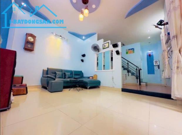 Nhà bán gần Mặt tiền  P15, Q8 thuộc đuờng Lưu Hữu Phước 👉Giá  3,88 tỷ💰 - 2