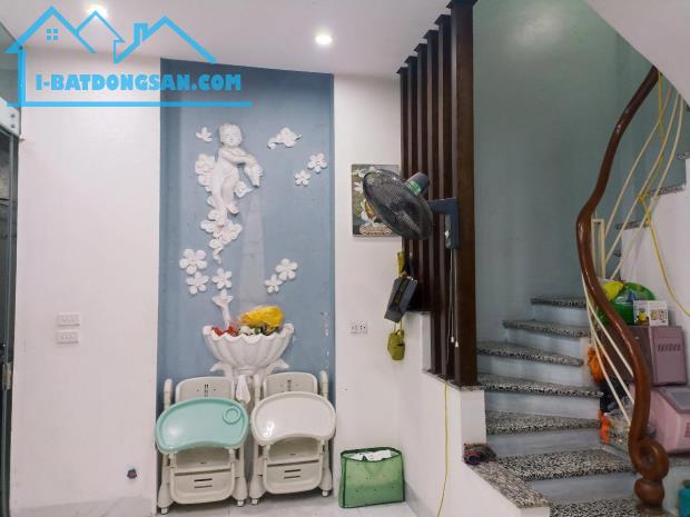 Nhà Đẹp Linh Đàm-43m2x5T-30m Ô Tô 1 tạ qua-Chỉ 6 Tỷ. - 2