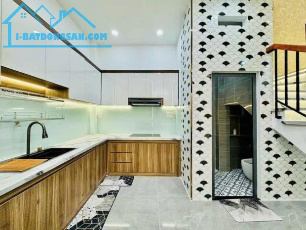 Kẹt tiền bán gấp nhà đường Hồ Xuân Hương, P.6, Quận 3 . Giá 3 tỷ 490. Còn Thương lượng. - 5