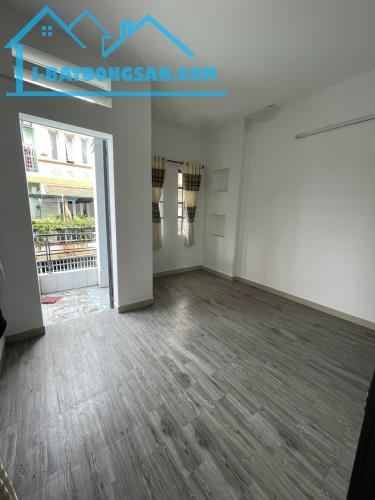 Bán gấp nhà hẻm xe tải thông Đình Phong Phú, Tăng Nhơn Phú B, 135m2, ngang 9m, 4 tỷ XXX - 2
