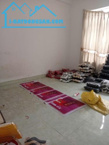 BÁN NHÀ 2 TẦNG NGÕ 227 THẠCH BÀN. DT 56M. NHỈNH 8 TỶ( CÒN TL) - 1