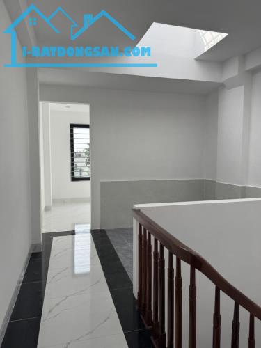 298 NGỌC HỒI - TẦM 5TỶ CÓ NHÀ MỚI 5TẦNG 40M2 NẰM TRONG KHU AN NINH - YÊN TĨNH