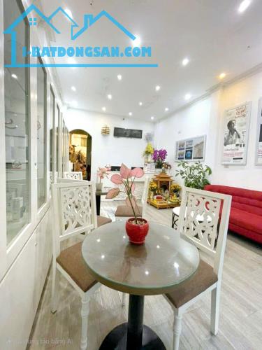 CẦN SANG NHƯỢNG SPA Ở TRỤC PHỐ TRUNG TÂM TP BẮC GIANG