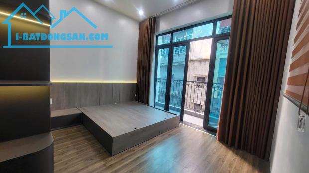 Cho thuê nhà ngõ Quan Nhân 4 tầng x 46m2, 4PN, 3WC, 16Triệu KD online, VP c.ty, ở gđ, nhóm - 3