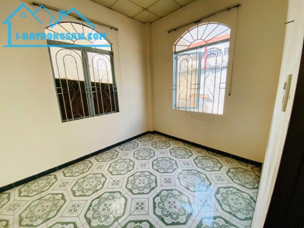 NHÀ 2 TẦNG HẺM XE HƠI, DT 100M², 5PN 3WC, HỒ BÁ PHẤN, PHƯỚC LONG A - 2