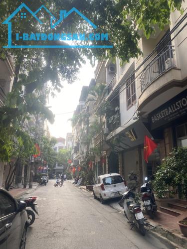 Bán nhà Lê Văn Lương, ngõ ô tô tránh, mặt tiền rộng, 2 thoáng, 55m2, nhỉnh 18 tỷ