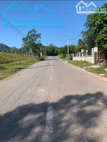 đất gần hồ Cầu Bãi xã Bắc Sơn. Diện tích 3426 m2 , vị trí đẹp - 2